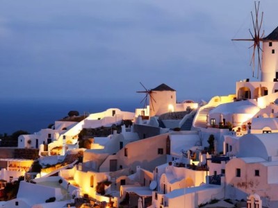 希腊将向持阴性证明或疫苗接种证书游客打开国门